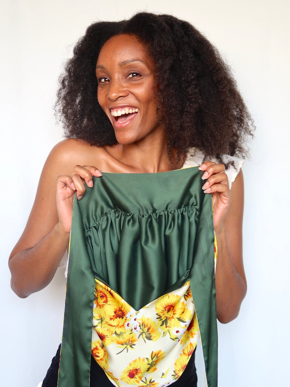 Bonnet de nuit en satin AVEC BANDE AJUSTABLE jaune - TOURNESOLEIL
