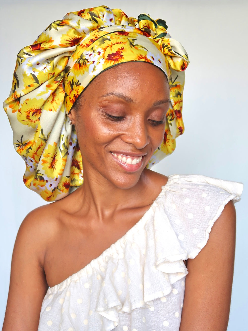 Bonnet de nuit en satin AVEC BANDE AJUSTABLE jaune - TOURNESOLEIL