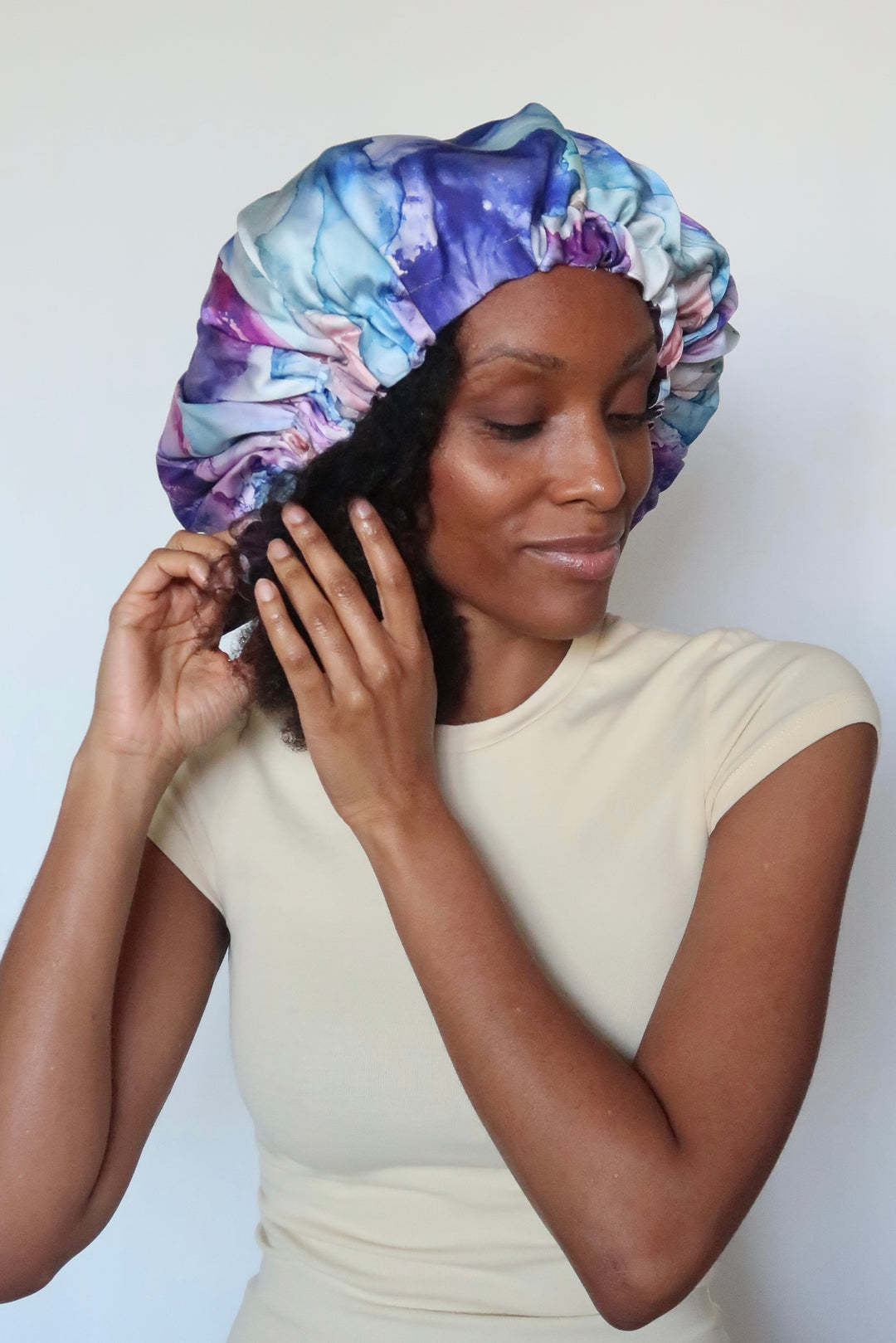 Bonnet de nuit en satin SIMPLE AVEC ÉLASTIQUE RÉGLABLE bleuet - ÉLYSORE