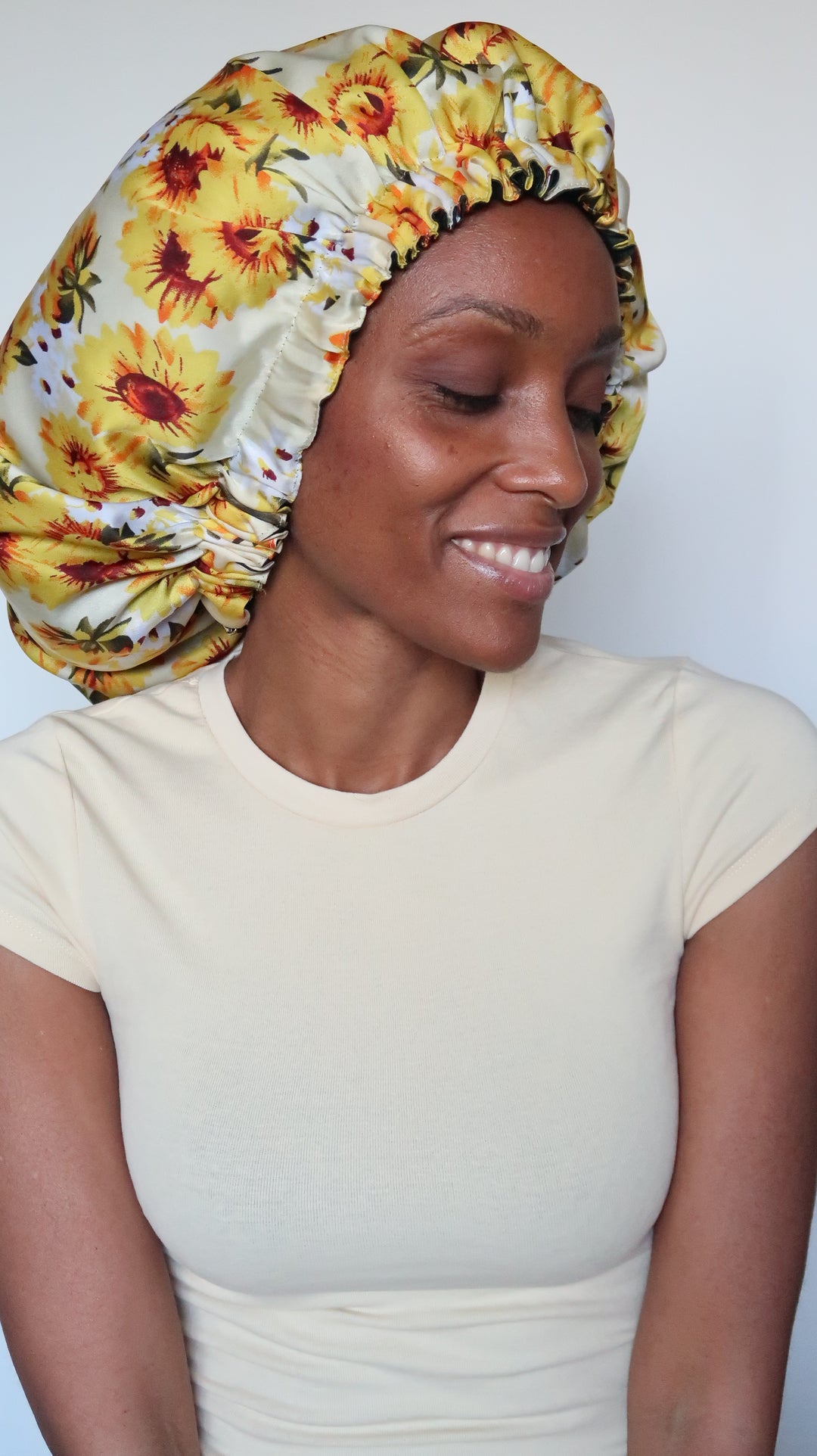 Bonnet de nuit en satin AVEC ÉLASTIQUE RÉGLABLE jaune - TourneSoleil