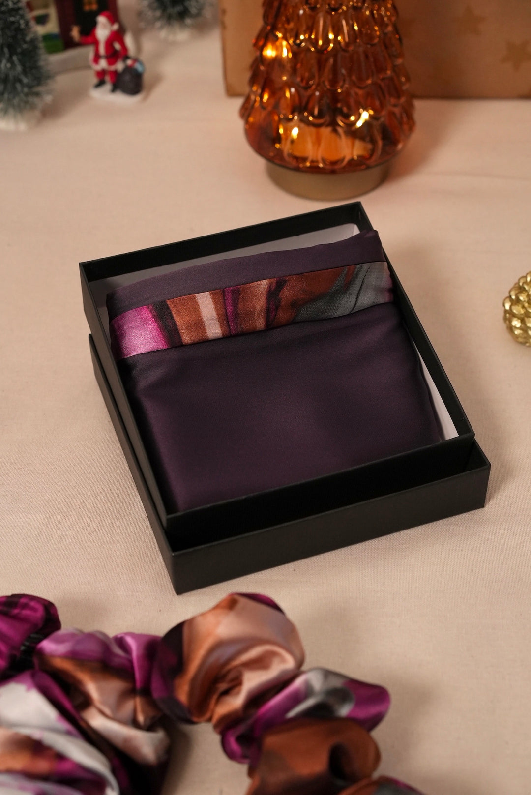 Taie d'oreiller en satin SOFT SWIRL fushia motif