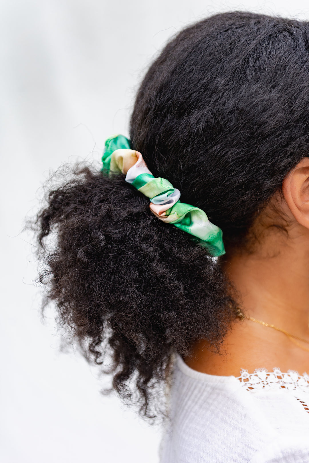 CHOUCHOU en satin MAXI, CLASSIC, MINI vert - JESSIE