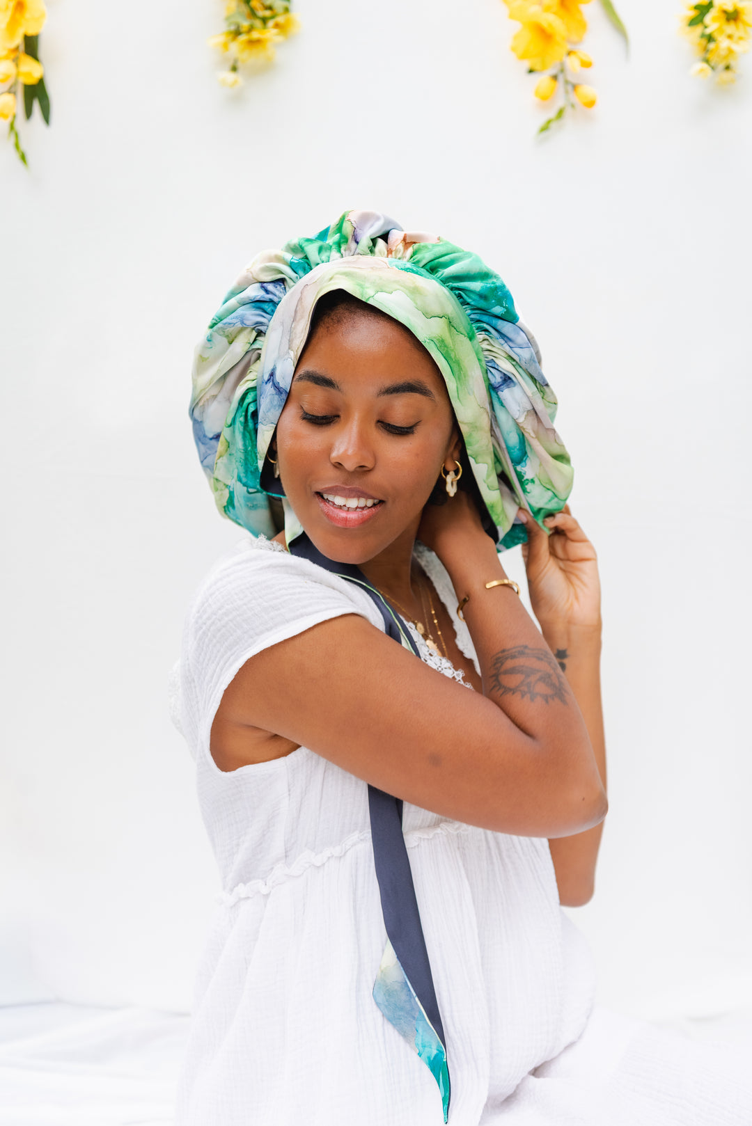 BONNET DE NUIT EN SATIN avec bande ajustable vert - JESSIE