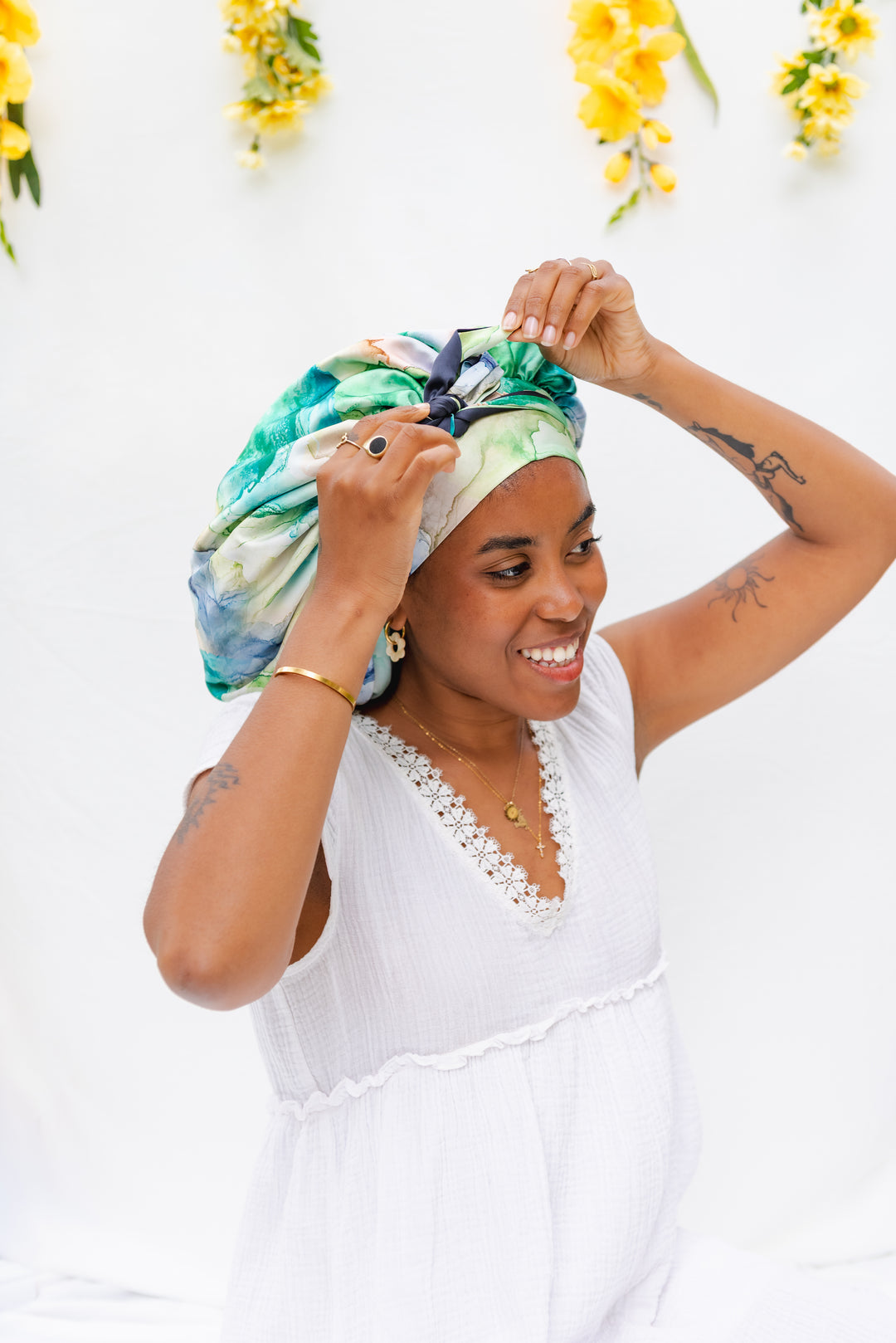 BONNET DE NUIT EN SATIN avec bande ajustable vert - JESSIE
