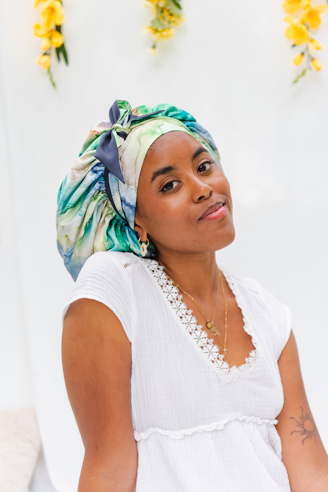 BONNET DE NUIT EN SATIN avec bande ajustable vert - JESSIE