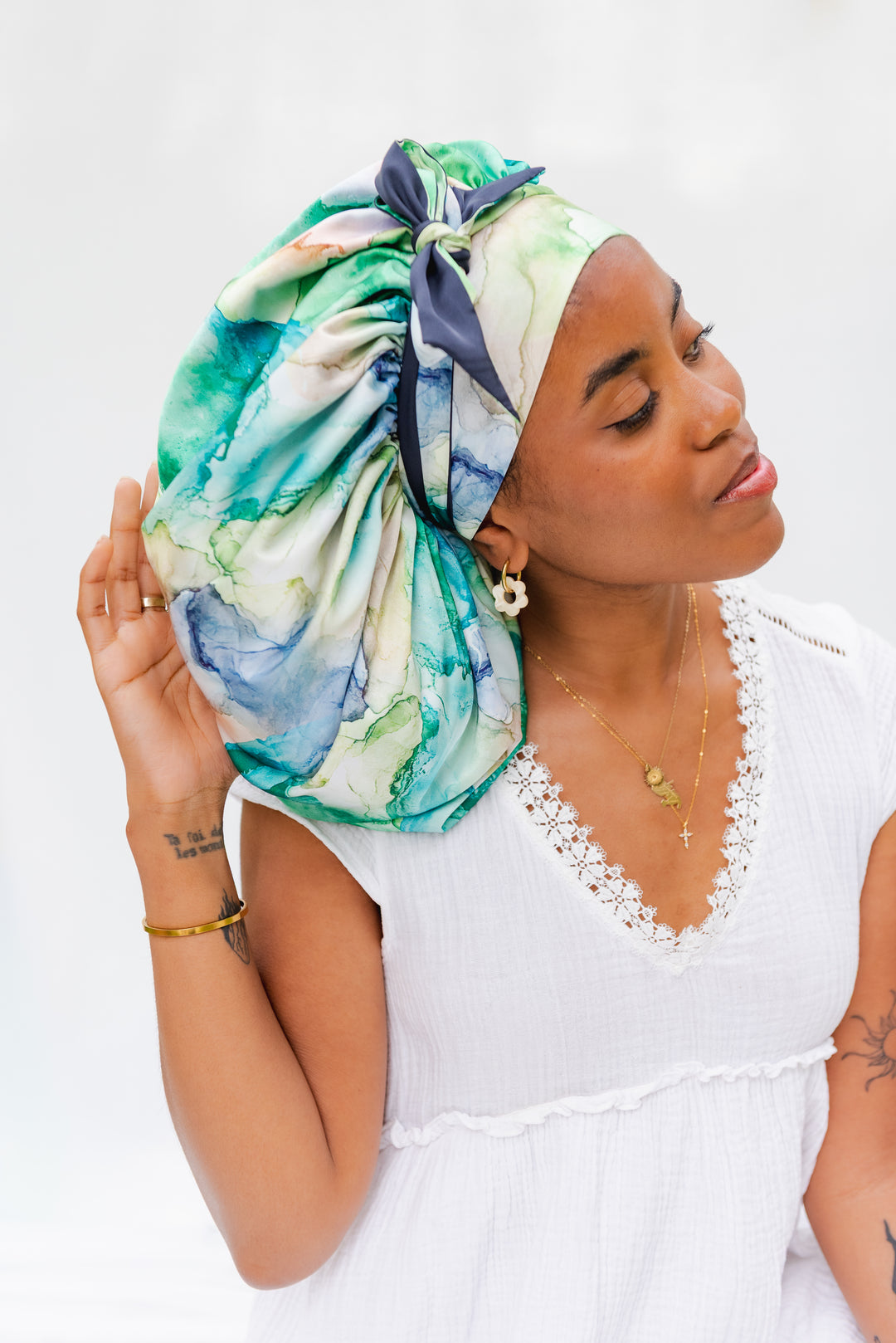 BONNET DE NUIT EN SATIN avec bande ajustable vert - JESSIE